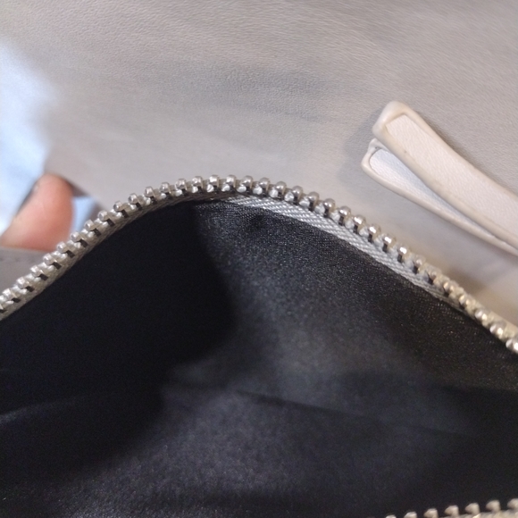 BP Gray Crossbody Bag - Picture 6 of 6